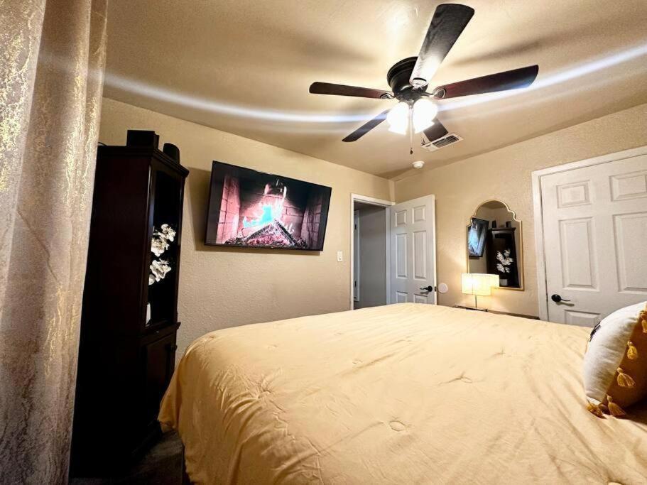 The Rustic @ Paseo De Encinal Drive Apartment Eagle Pass Exterior photo